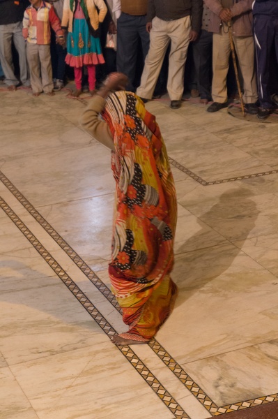 ... auch tanzen gehört zum Feiern. 20151216-195728.jpg